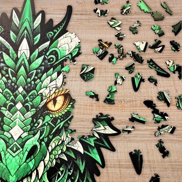 puzzle smok, puzzle drewniane smok, puzzle z smokiem, zielony smok, niesamowity smok, drewniany smok