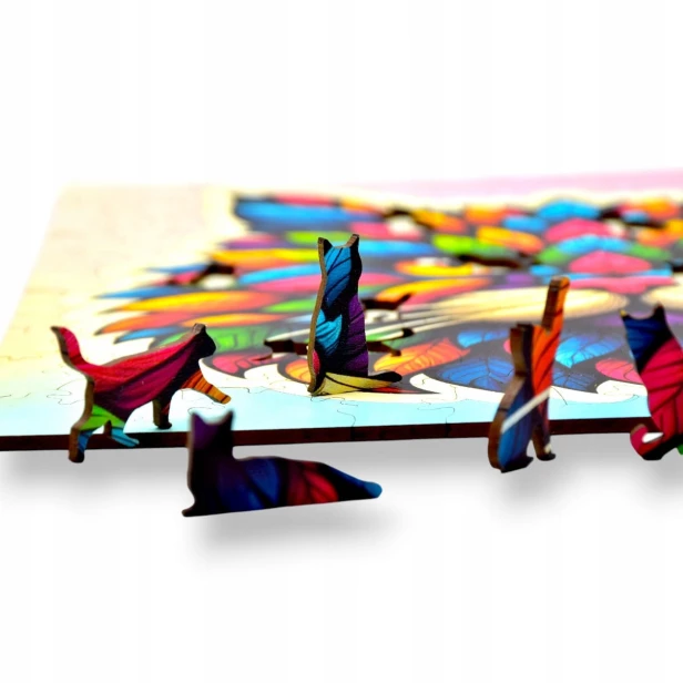 puzzle z kotem, kot z liści, kotek, kot, kot na tle kolorowego tła, głowa kota,  25x25cm , kwadratowe puzzle, nieregularne kształty, puzzle drewniane, 150 elementów